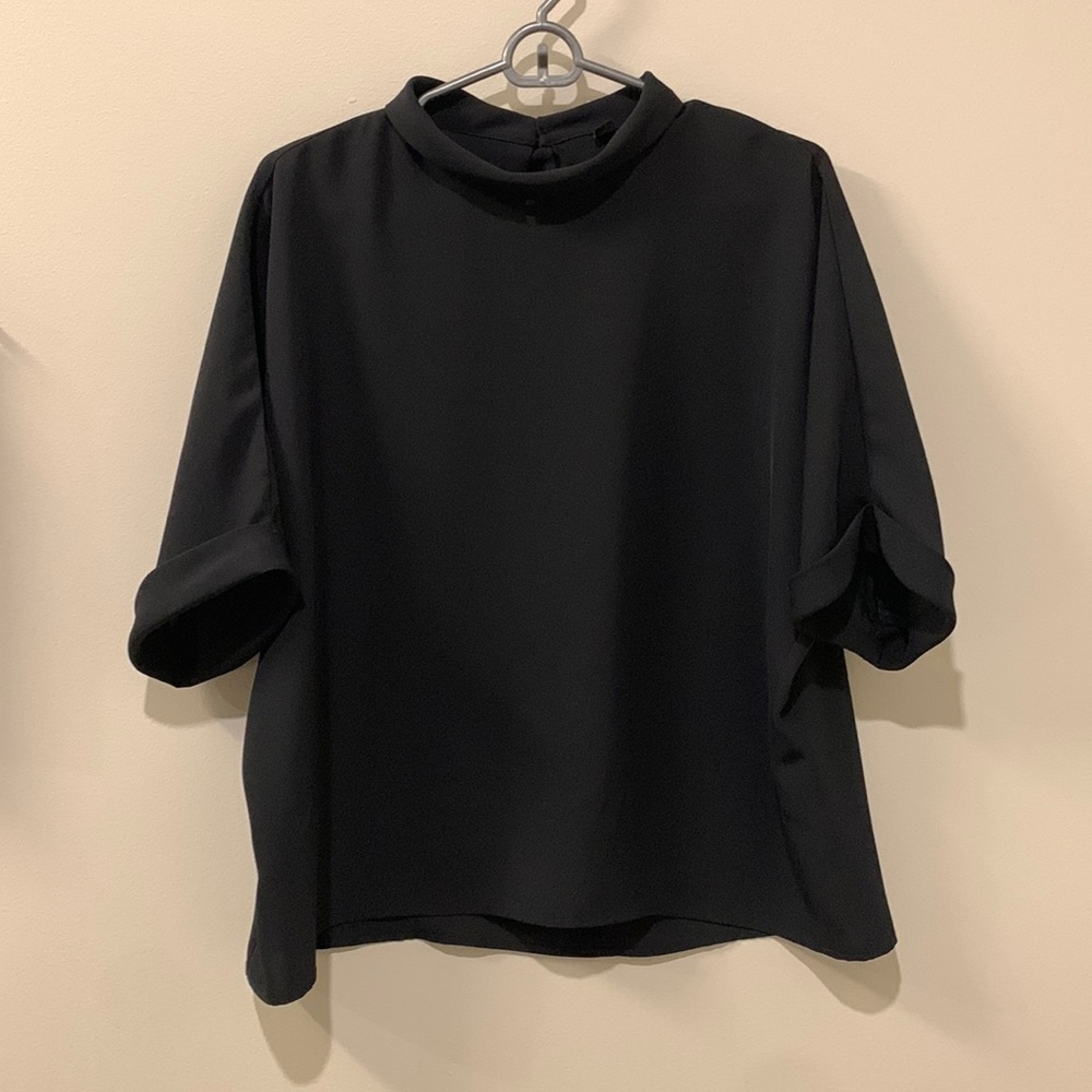 Uniqlo Black Mockneck Blouse